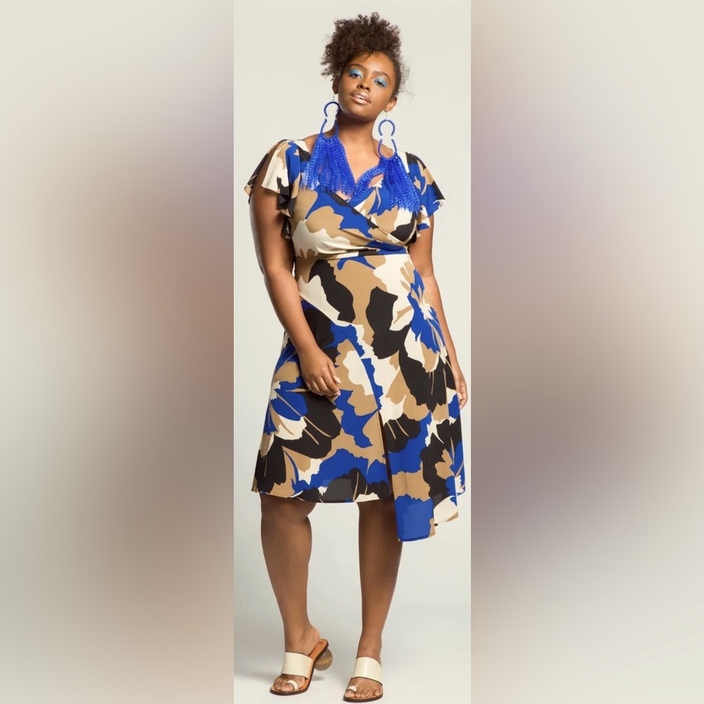 NWT Tracy Reese Flutter Sleeve Asymmetric Surplice Midi Dress in Neutral Floral